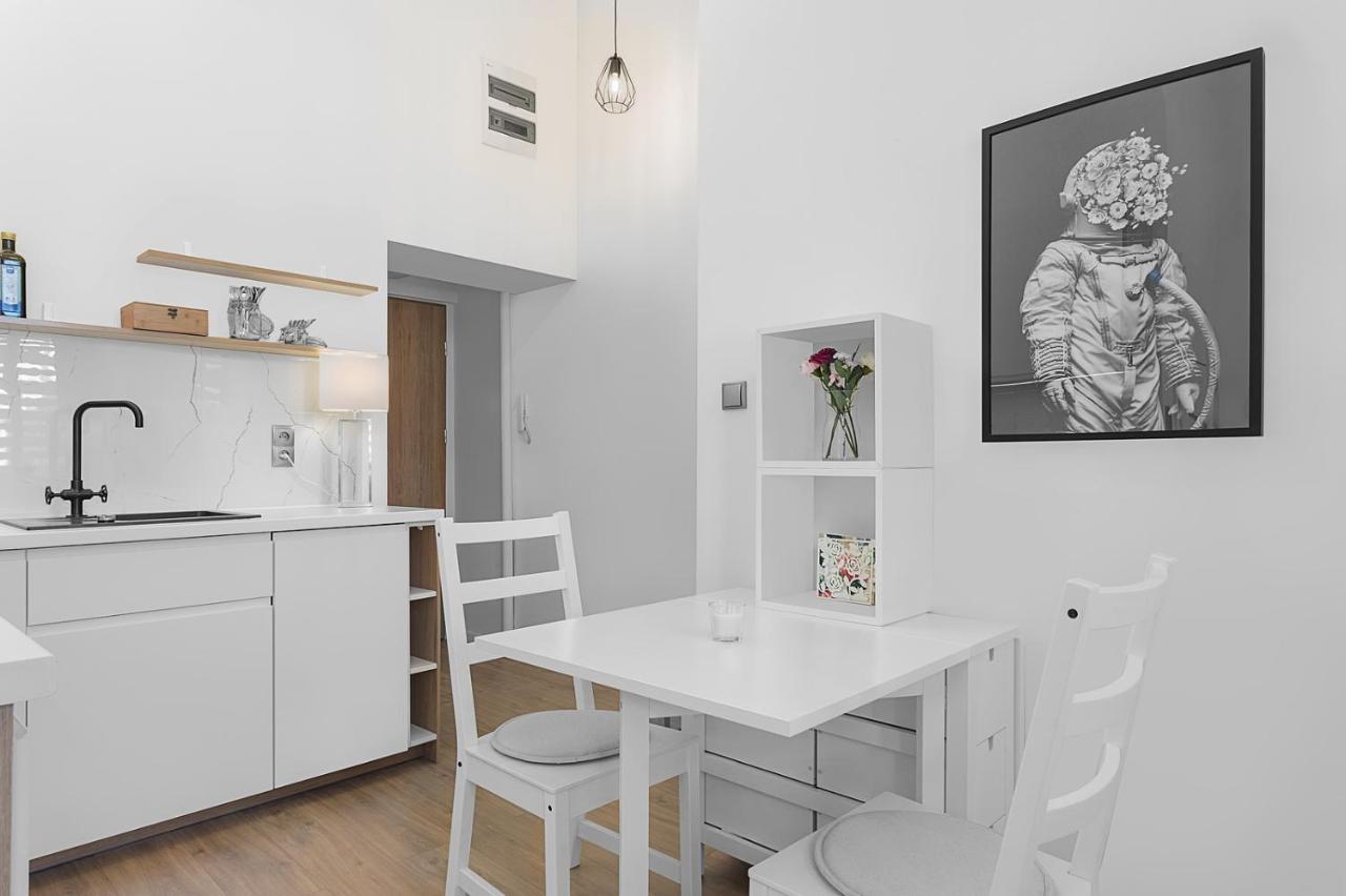 Princess Dream Apartment In The Heart Of Вроцлав Экстерьер фото